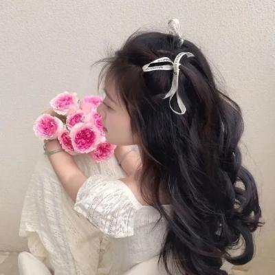 他们是在玩火